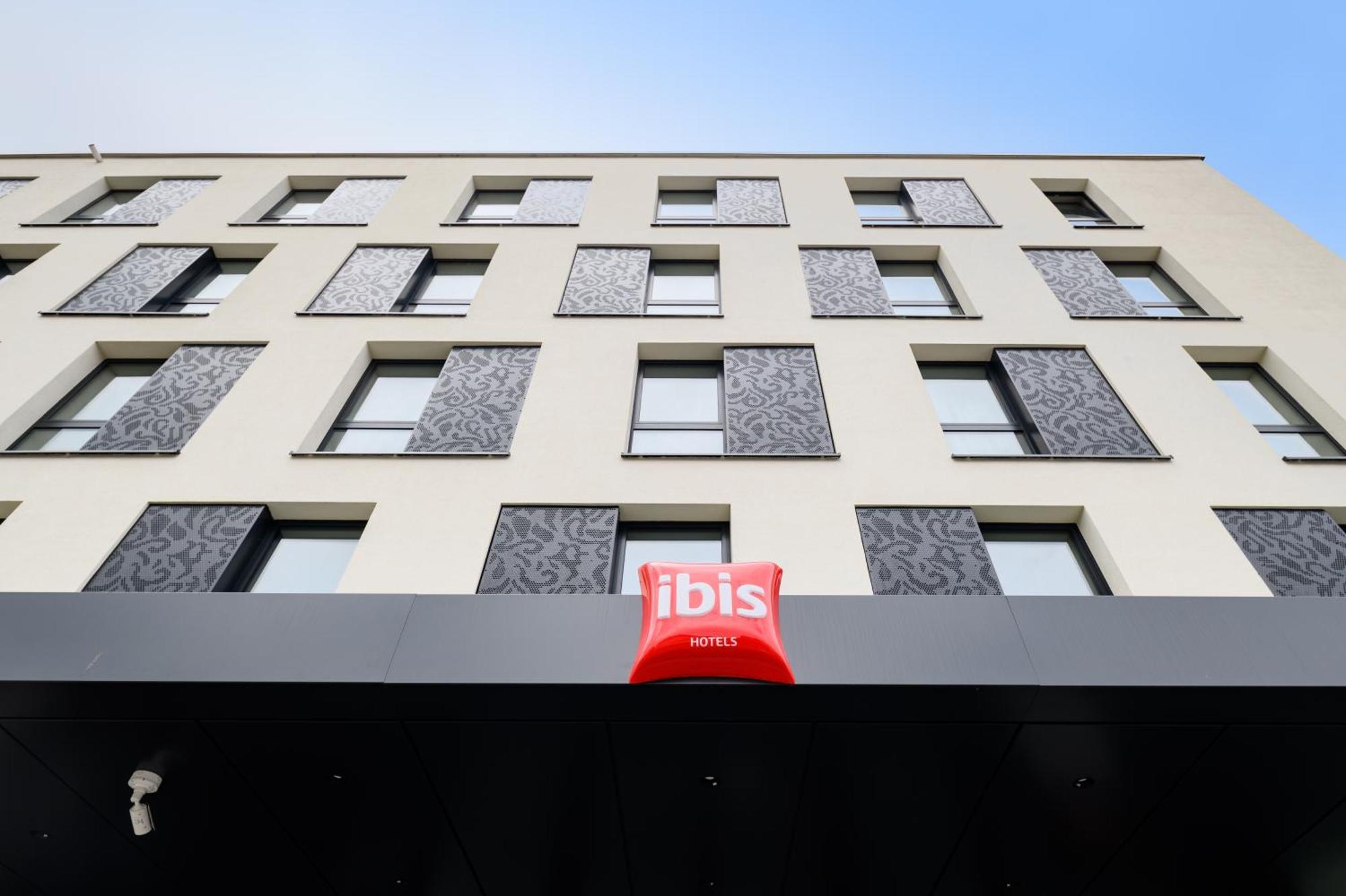 Ibis Regensburg Zentrum Exterior foto